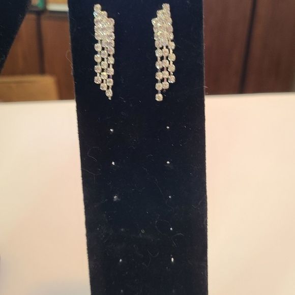 Wedding Necklace and Earrings with Rhinestones Costume Jewelry - Picture 3 of 11